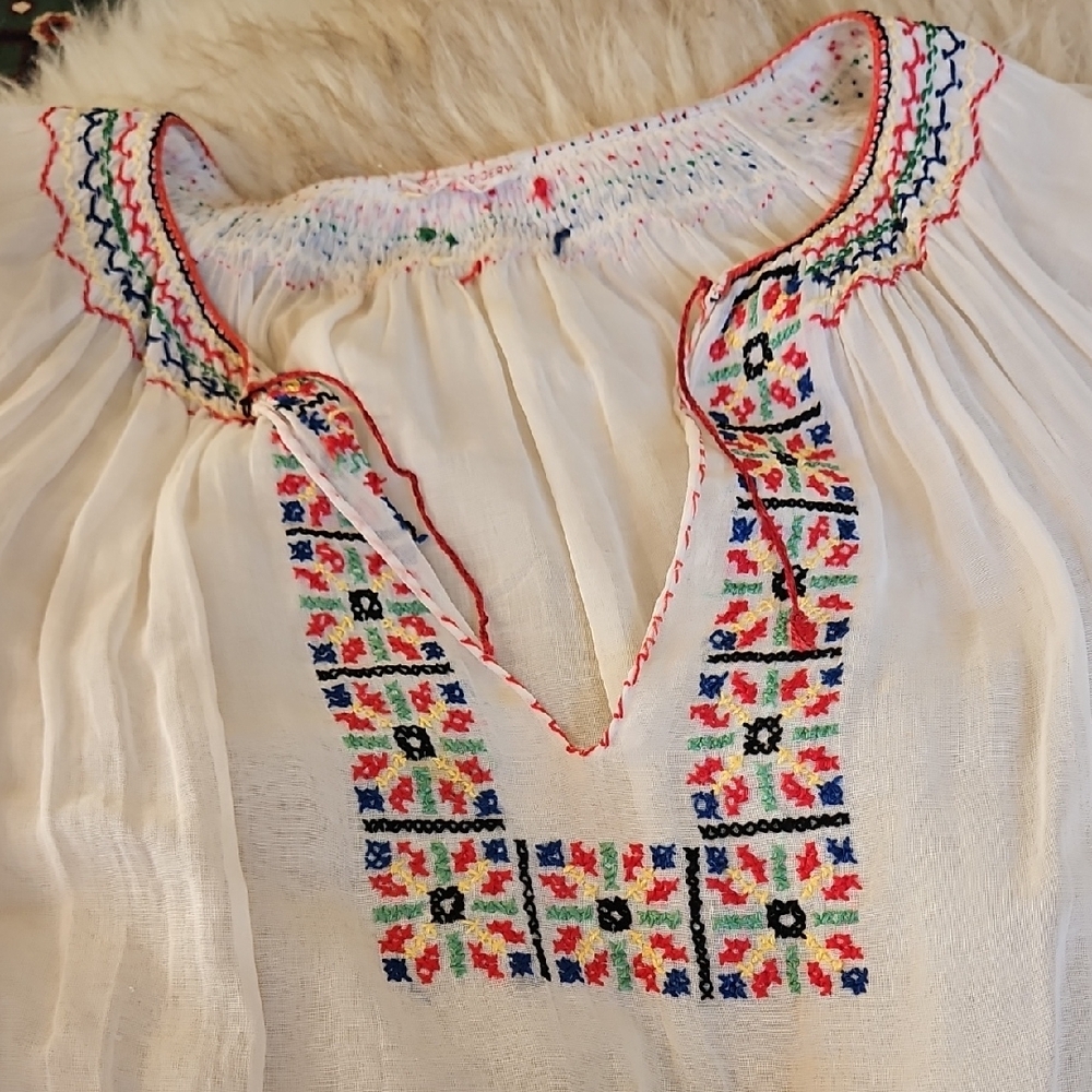 Vintage Hungarian Hand Embroidered Peasant Blouse - image 3